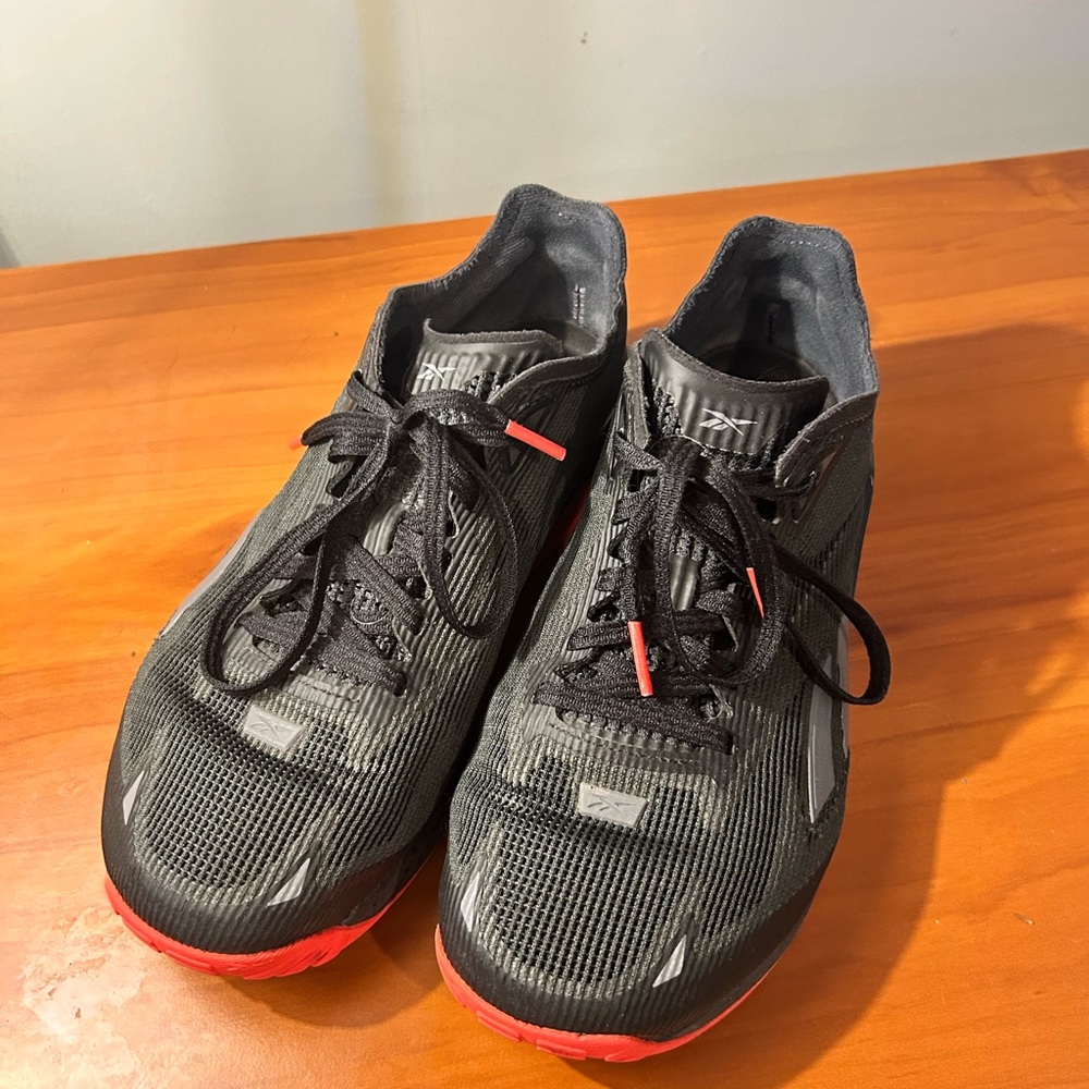 Reebok Men's Black Athletic Sneakers with Red Accents